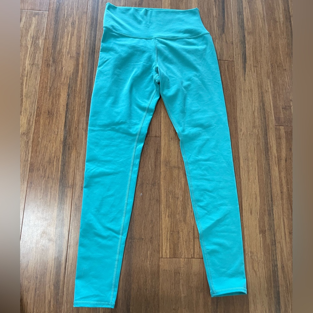 Alo Yoga Women’s 7/8 High Waist Airlift Leggings size M!
